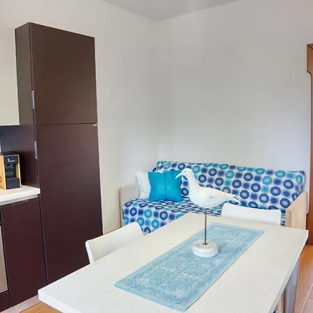 Corallo Apartament סטינטינו